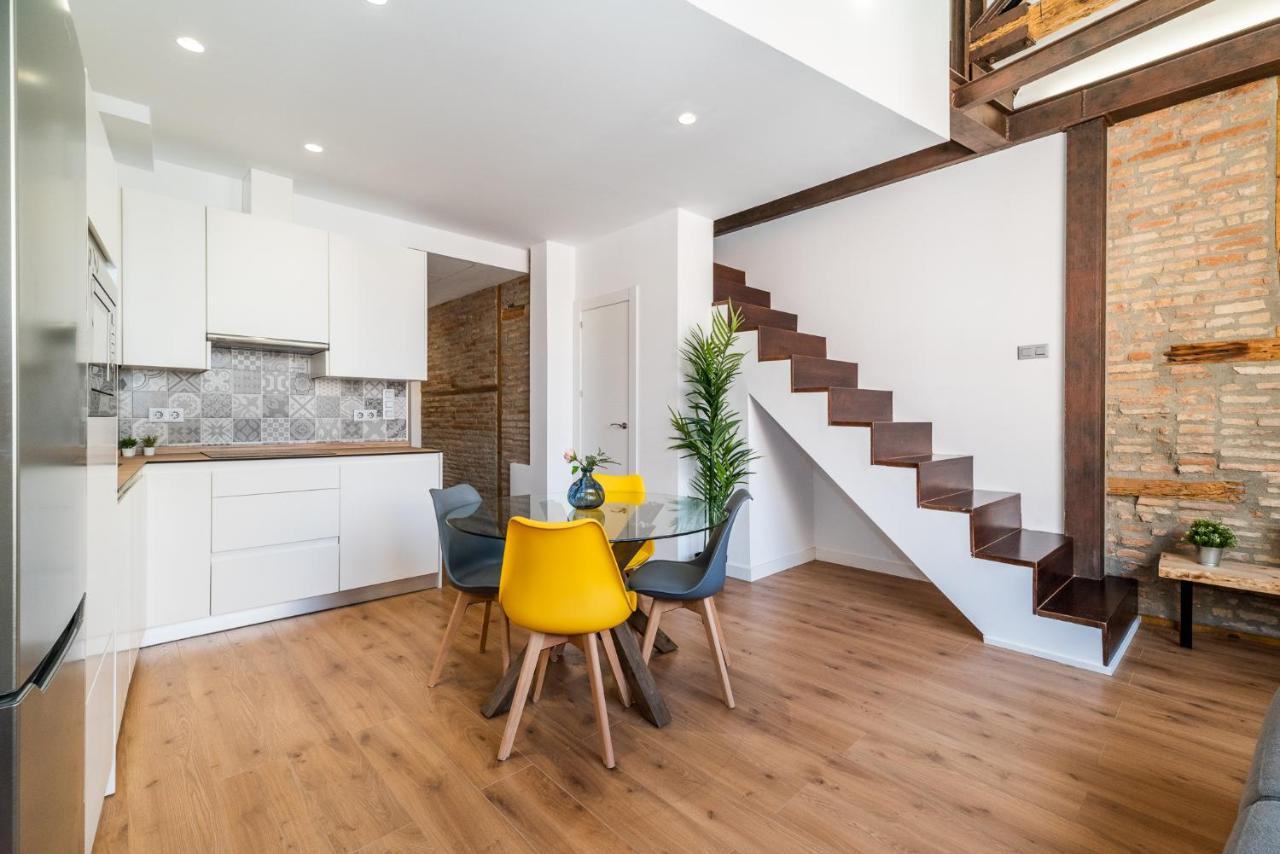 Wekey Homes Granada, Mesones Central Suites Экстерьер фото
