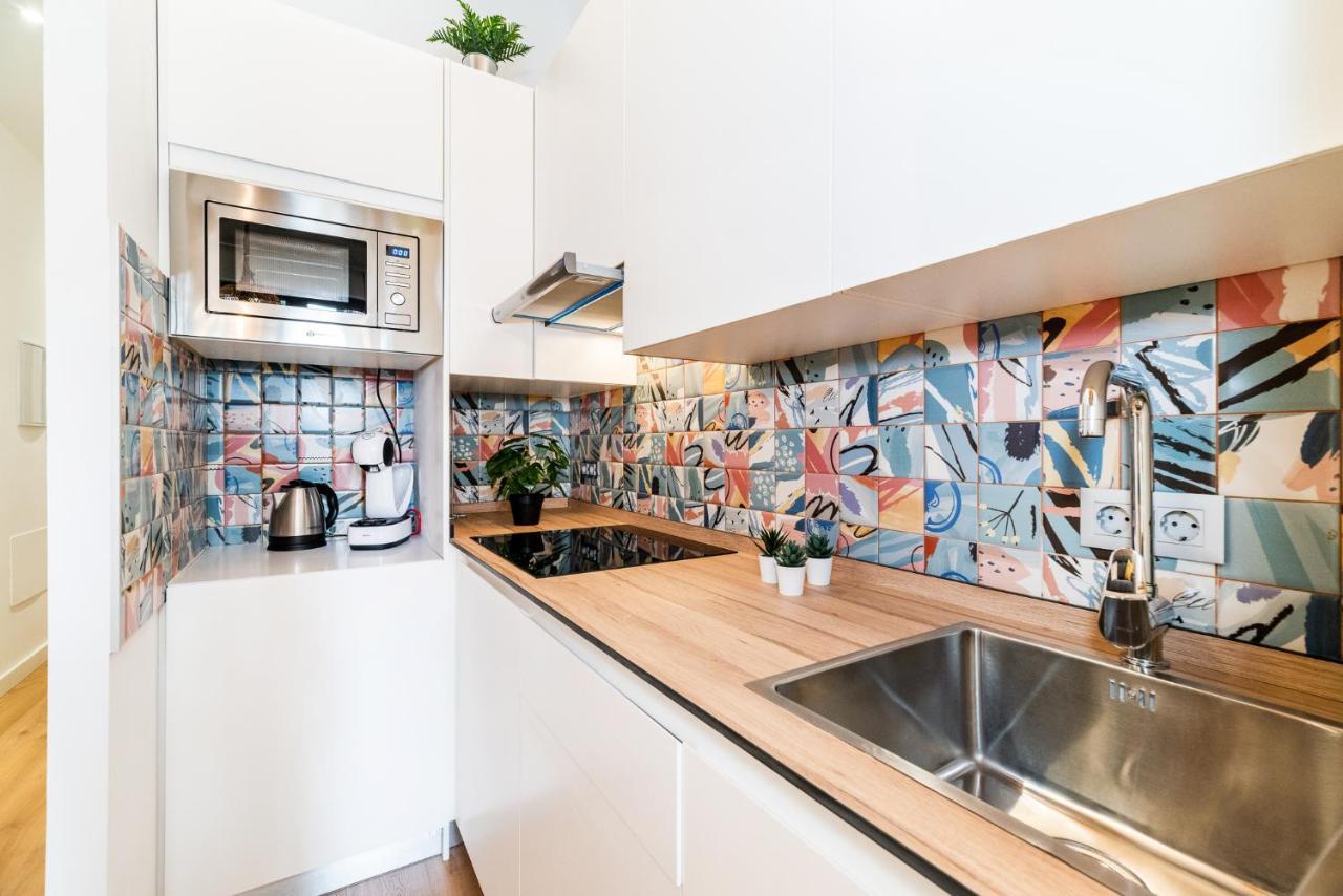 Wekey Homes Granada, Mesones Central Suites Экстерьер фото