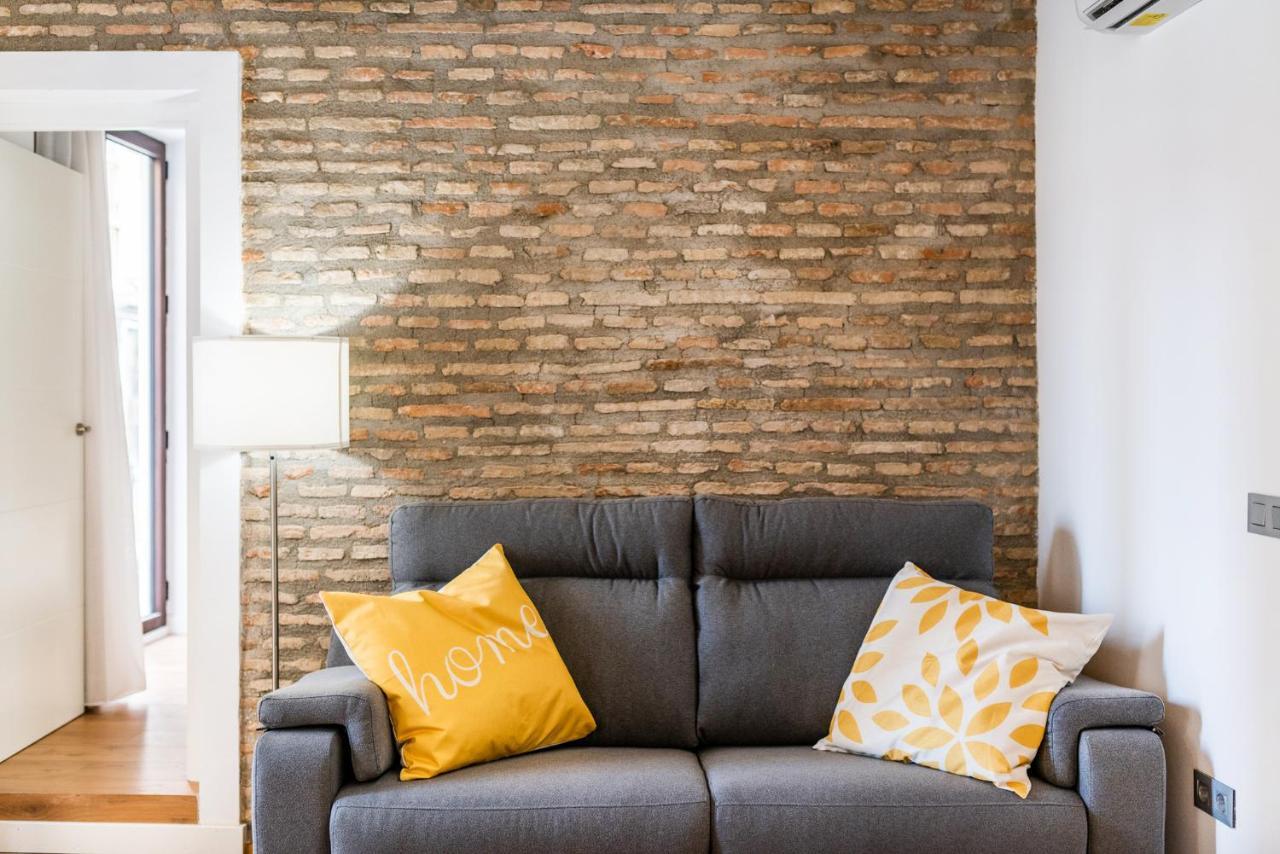 Wekey Homes Granada, Mesones Central Suites Экстерьер фото