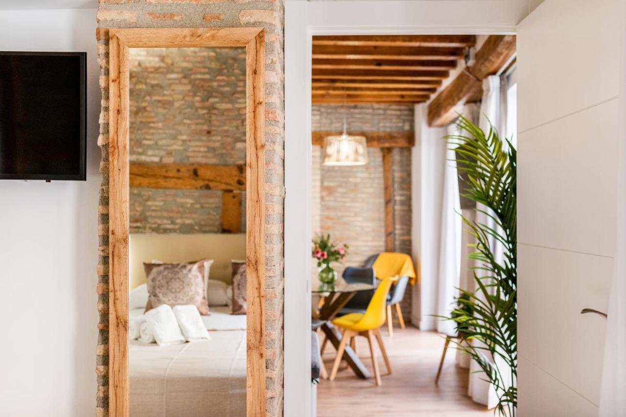 Wekey Homes Granada, Mesones Central Suites Экстерьер фото