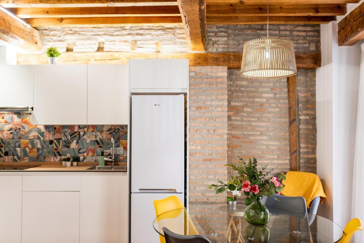 Wekey Homes Granada, Mesones Central Suites Экстерьер фото