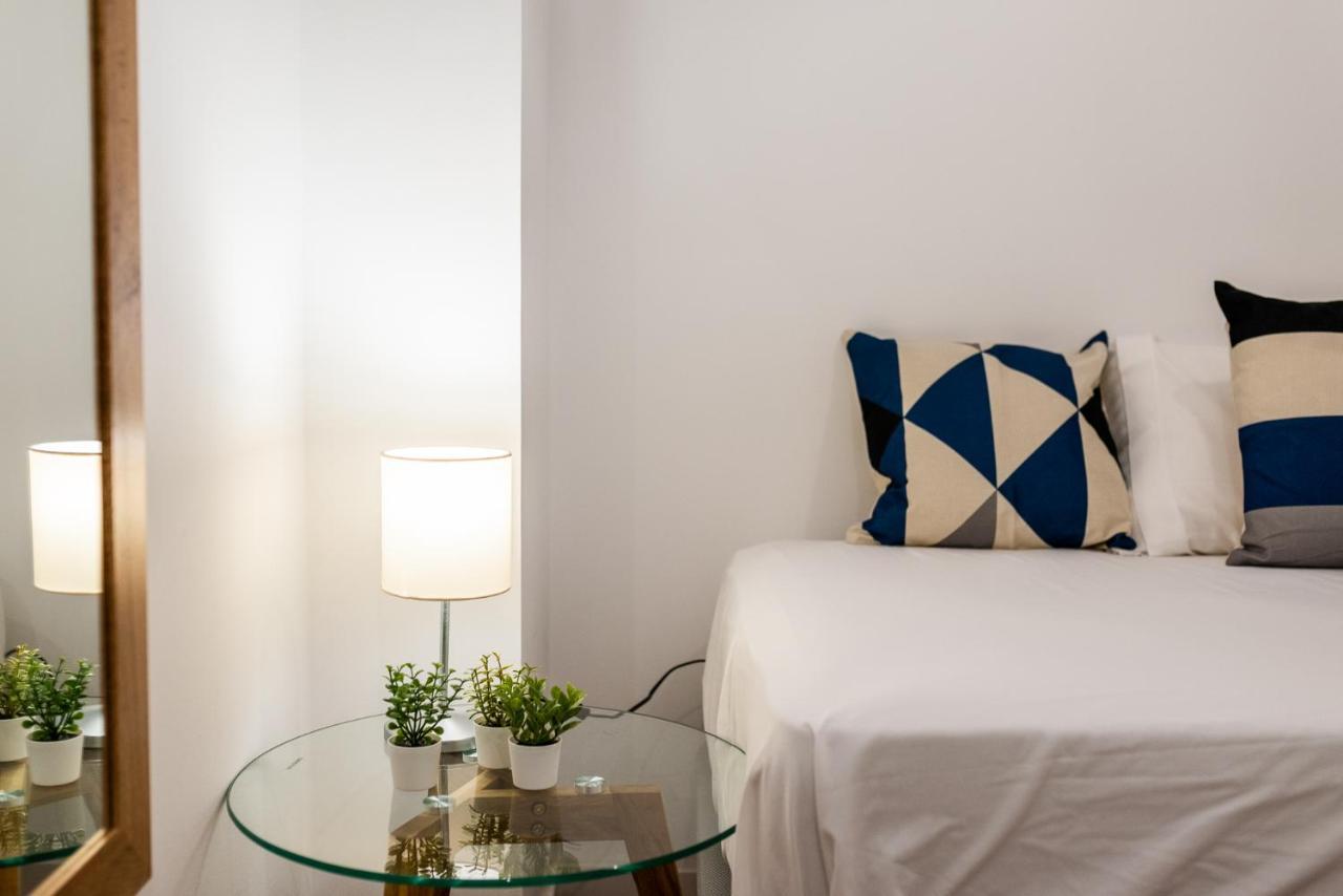 Wekey Homes Granada, Mesones Central Suites Экстерьер фото